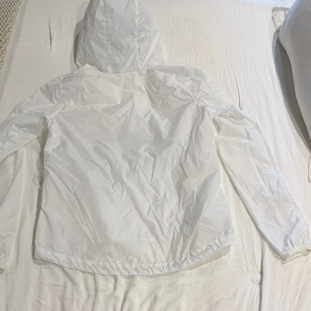 Vuori white wind breaker pullover - Picture 4 of 5
